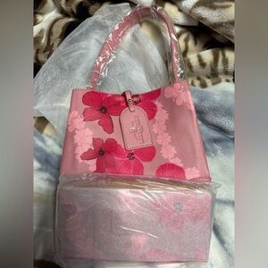 Lexbreezy Hawaii Mini Pakeke Bag & Wallet BNIP